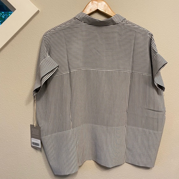 Everlane Silk Black and White Striped Boxy Button Down Shirt Size 00 NWT - Picture 4 of 7